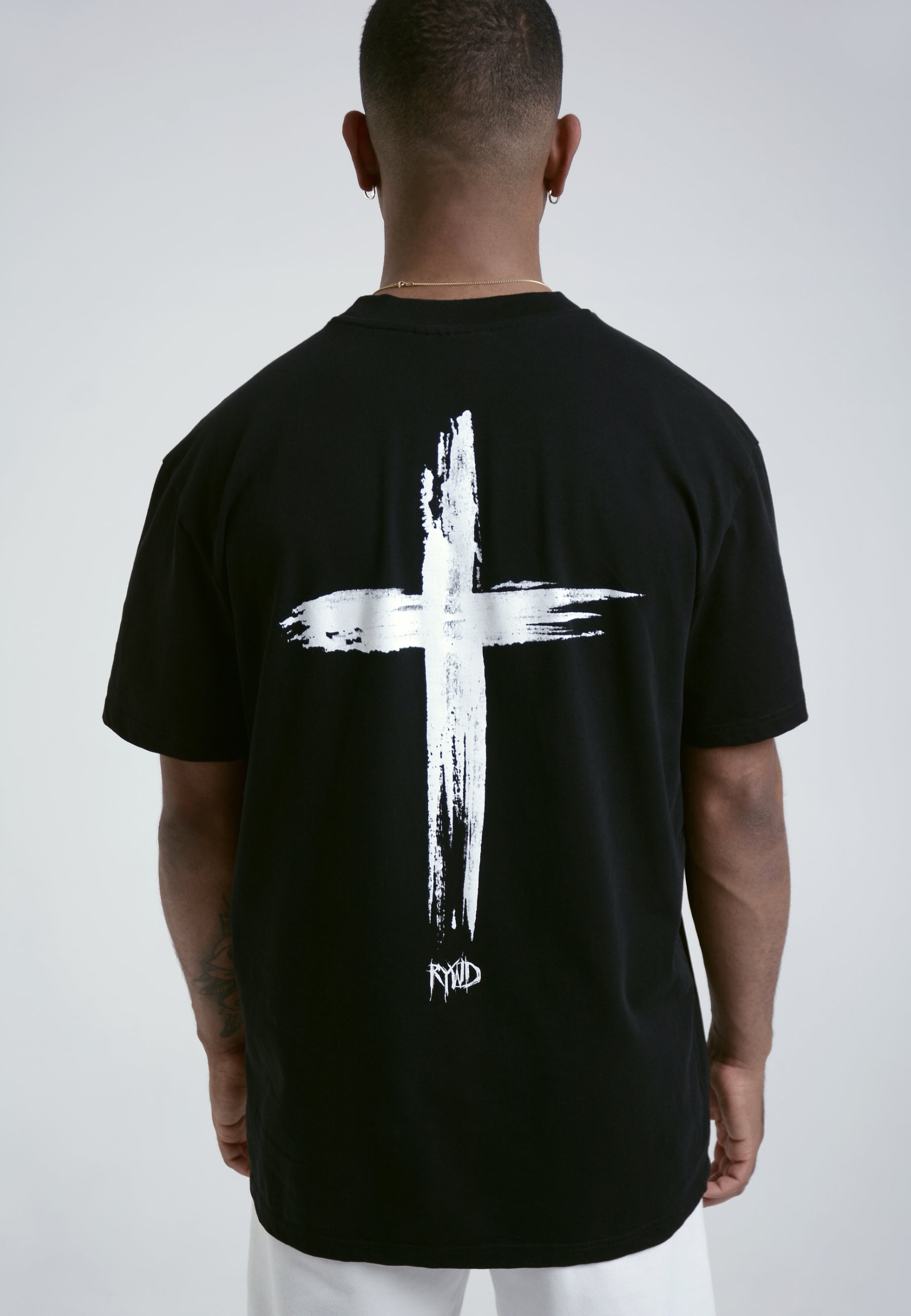 RYWD Cross T-Shirt schwarz 4 unisex oversize streetwear