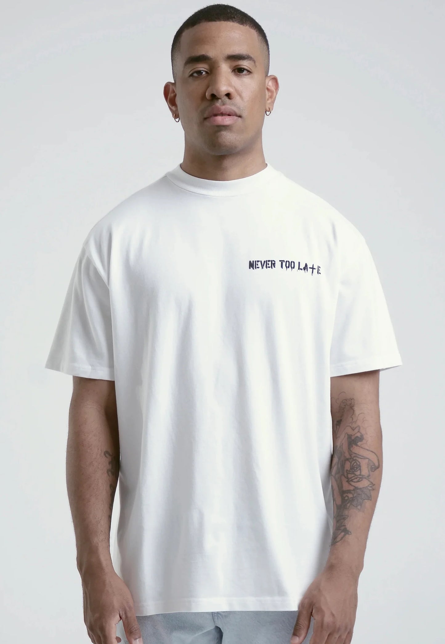 Tour T-Shirt weiss 4 unisex oversize streetwear